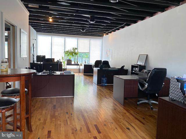 605 Bentz Street - Photo 1