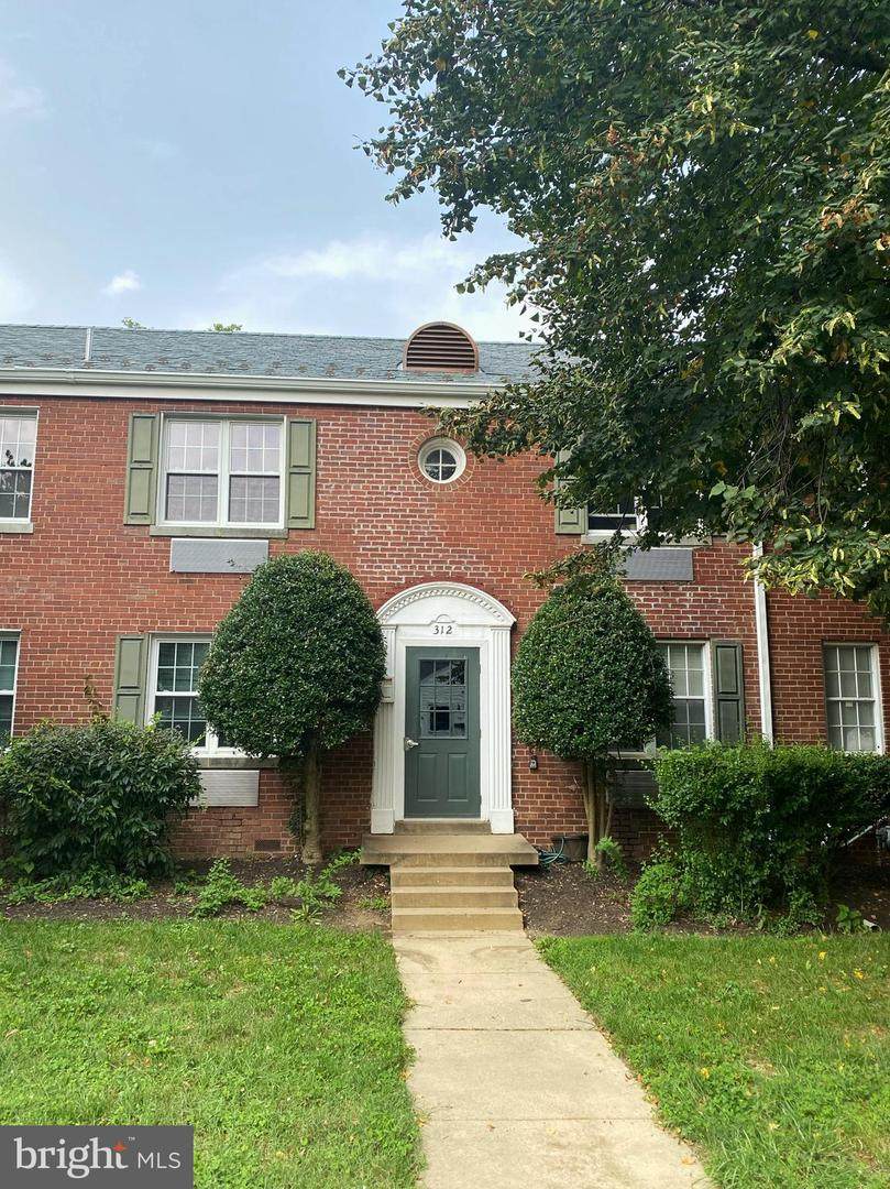 312 Ashby Street - Photo 1