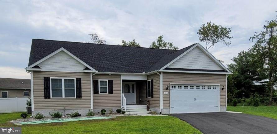 36930 Ferris Court - Photo 1