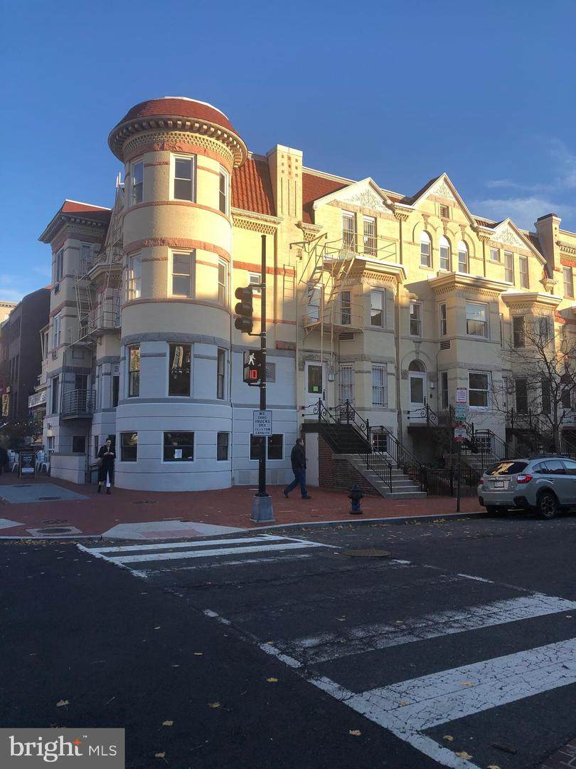 1425 P Street - Photo 1