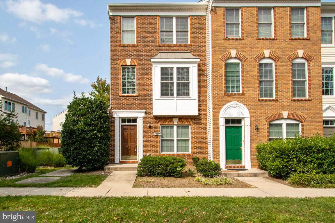 42759 Atchison Terrace - Photo 1