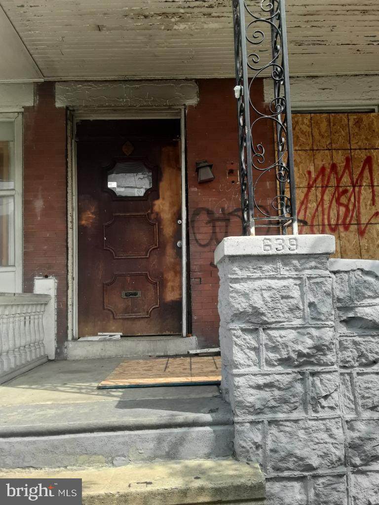 639 54TH Street - Photo 1