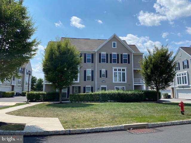 3033 Meridian Commons - Photo 1