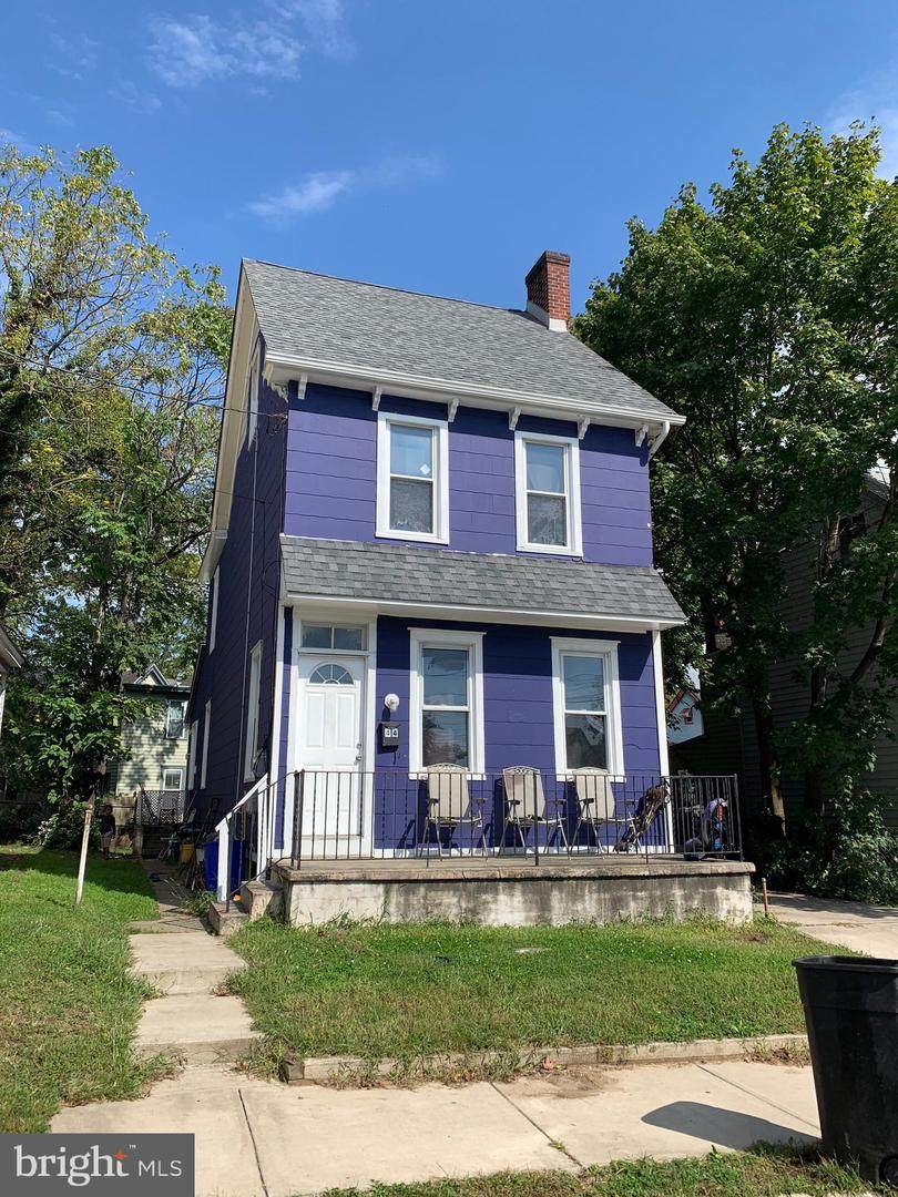 44 Barber Avenue - Photo 1