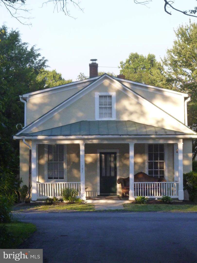 107 Walnut Street - Photo 1