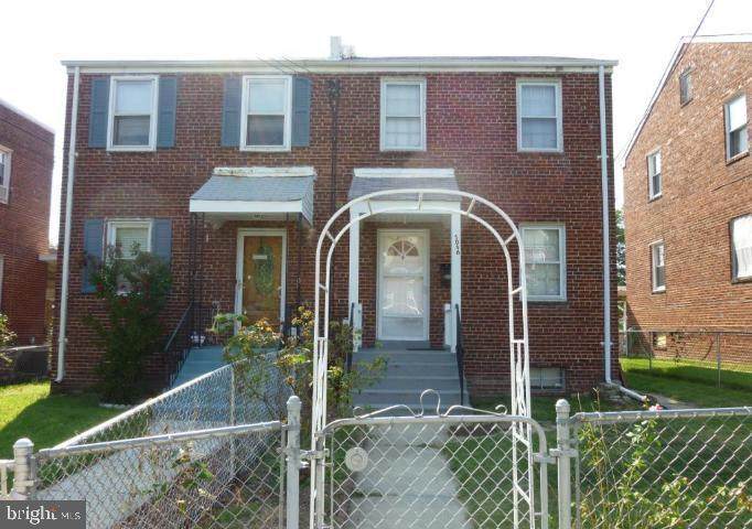 5056 8TH Street - Photo 1