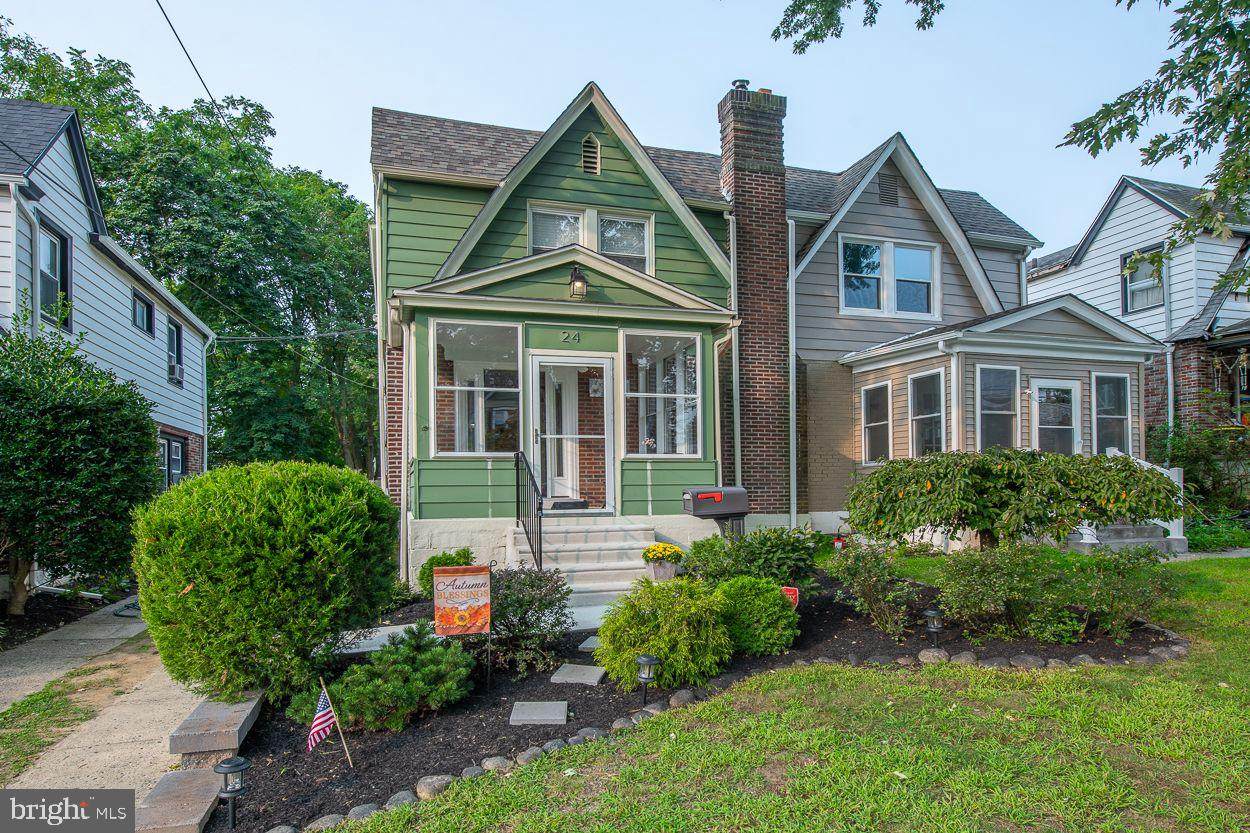 24 Overhill Road - Photo 1