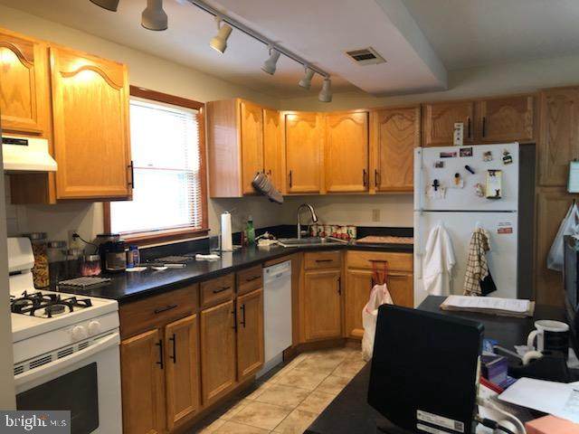 1324-28 Nedro Avenue - Photo 1