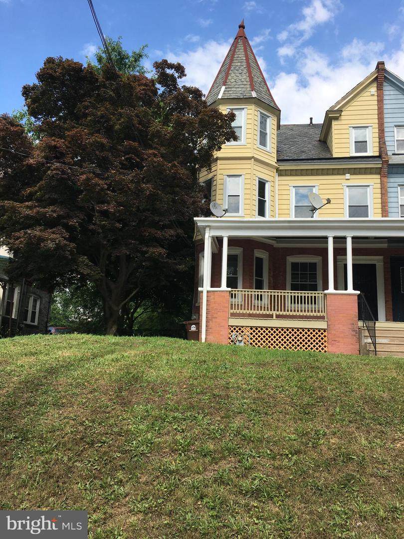 45 Windermere Avenue - Photo 1