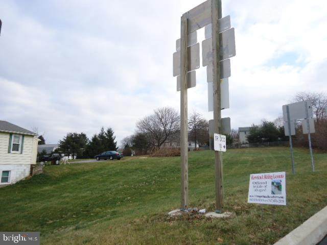 325 Main Street - Photo 1