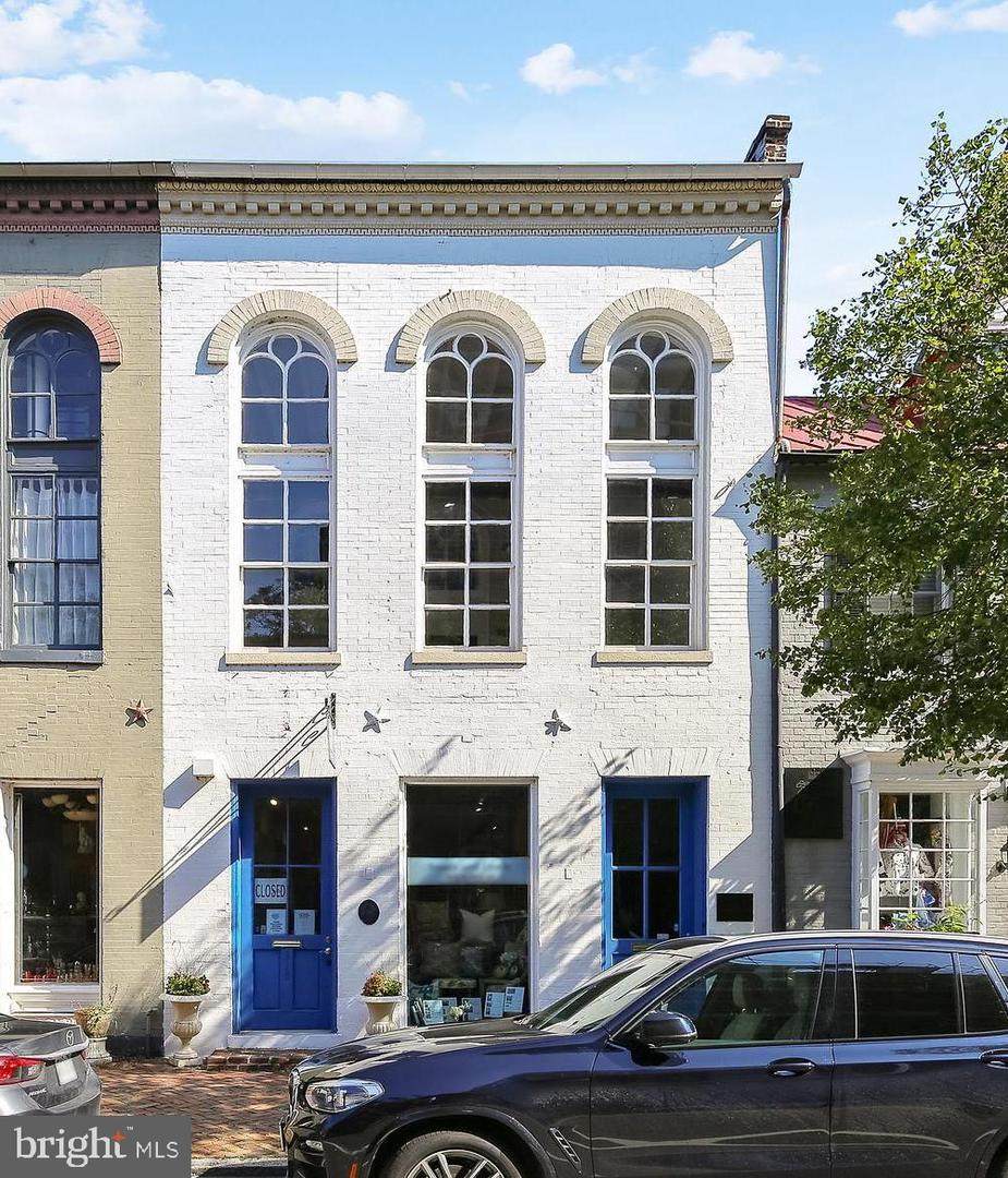 315-A Cameron Street - Photo 1