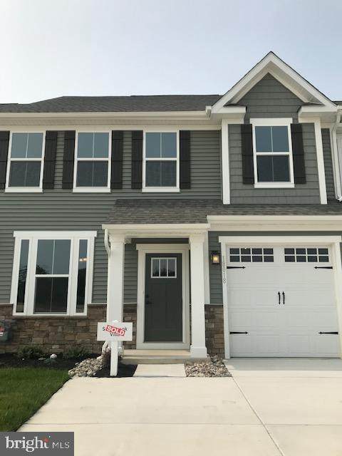 21028 Wavecrest Terrace - Photo 1