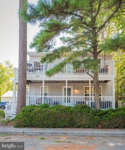 504 Seaweed Lane - Photo 1