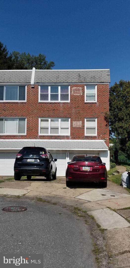 107 Lockart Plaza - Photo 1