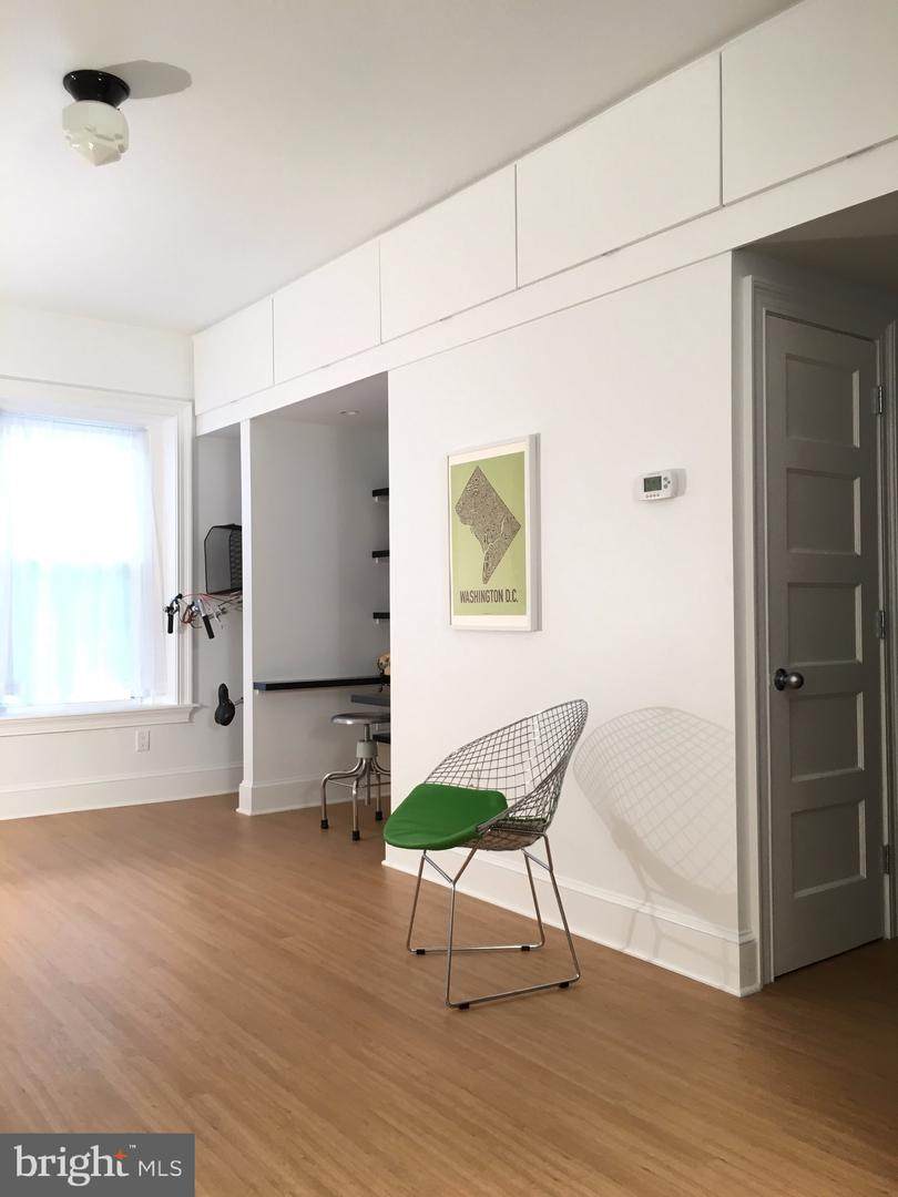 1322 15TH Street - Photo 1