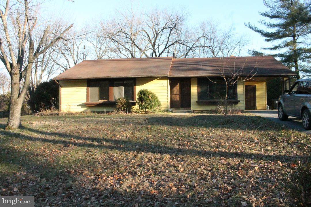 1306 Wembley Drive - Photo 1