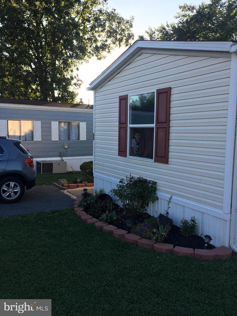 68 Aspen Road - Photo 1