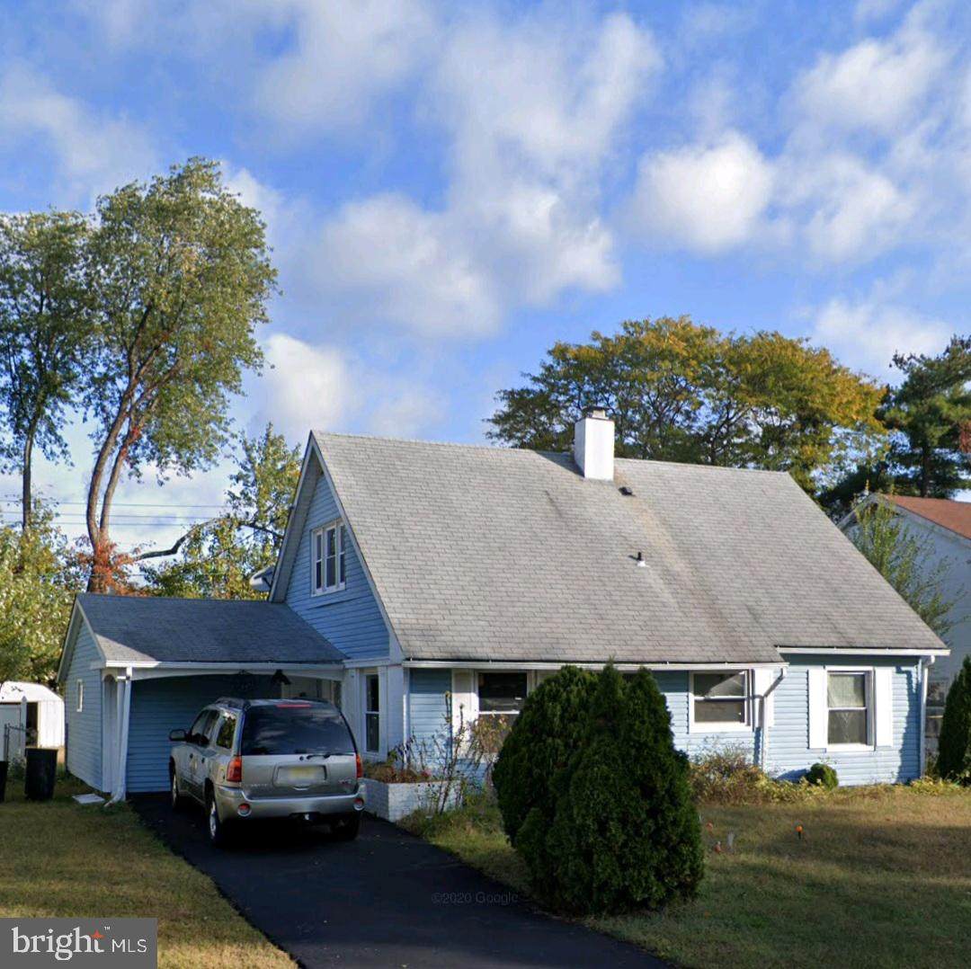 73 Somerset Drive - Photo 1
