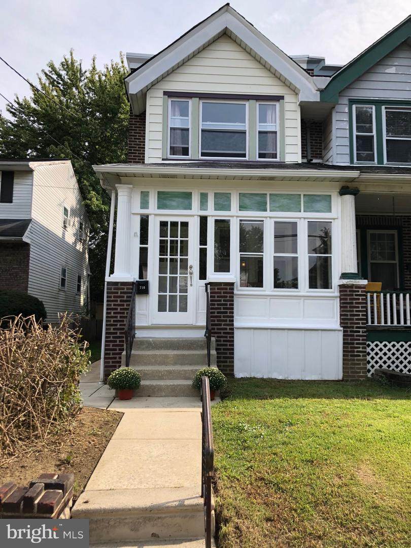 710 Grant Avenue - Photo 1