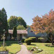 7924 Rolling Green Road - Photo 1