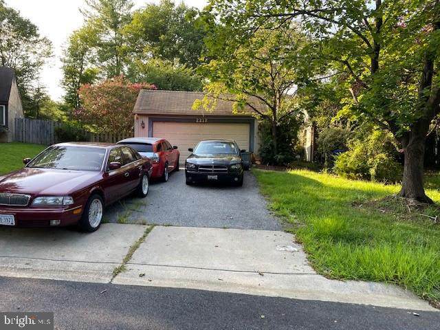 2212 Pecan Lane - Photo 1