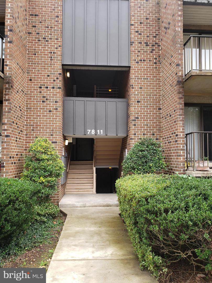 7811 Dassett Court - Photo 1