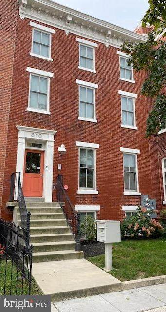 610 M Street - Photo 1