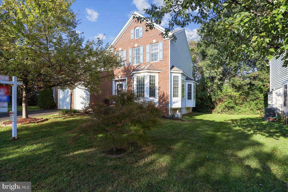 669 Hunters Road - Photo 1
