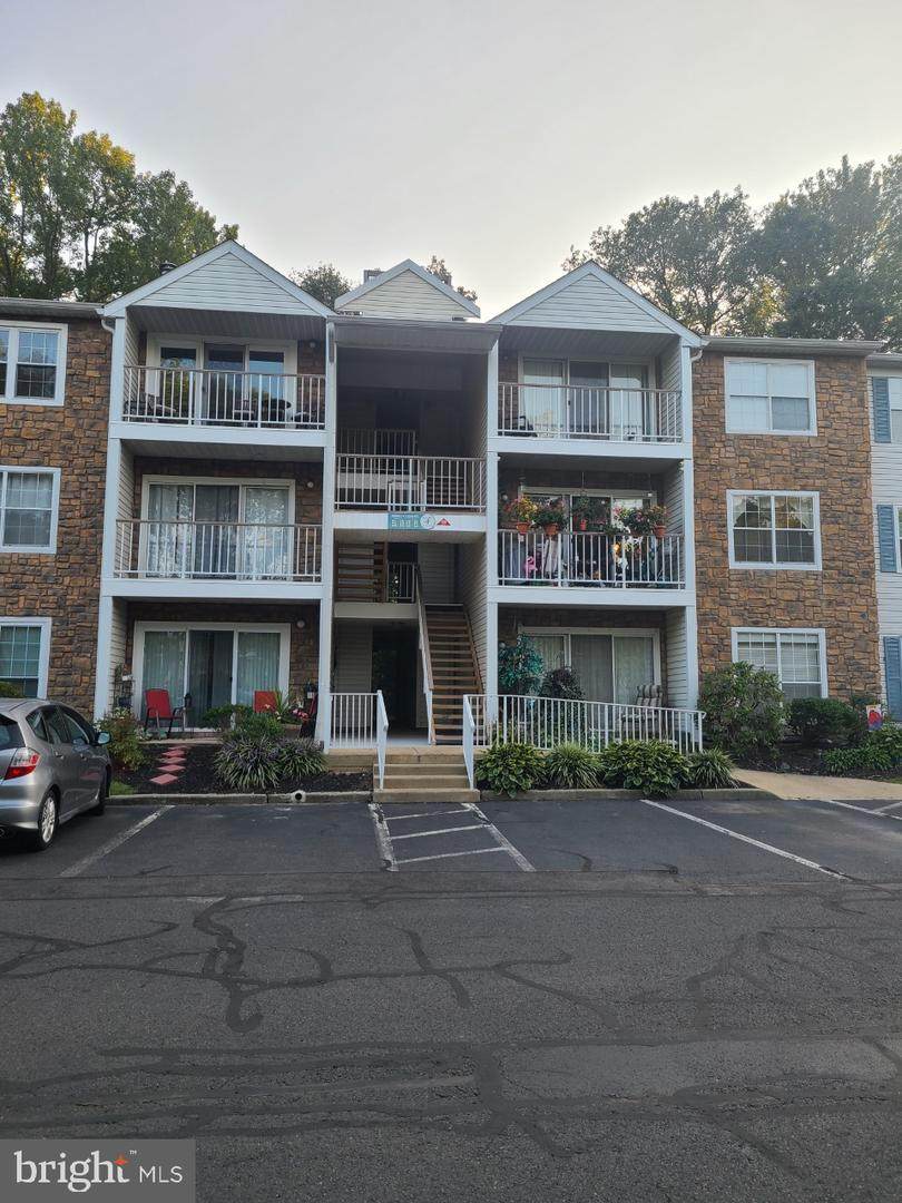 61 Holly Court - Photo 1