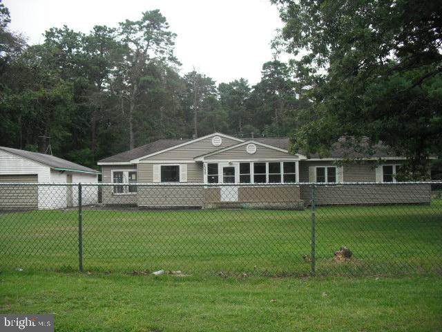 2030 Hanover Boulevard - Photo 1