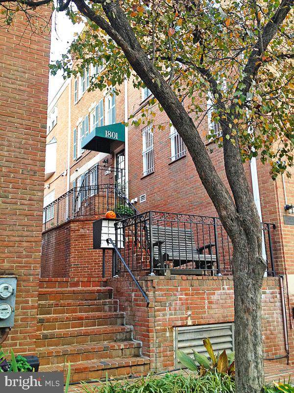 1801 T Street - Photo 1