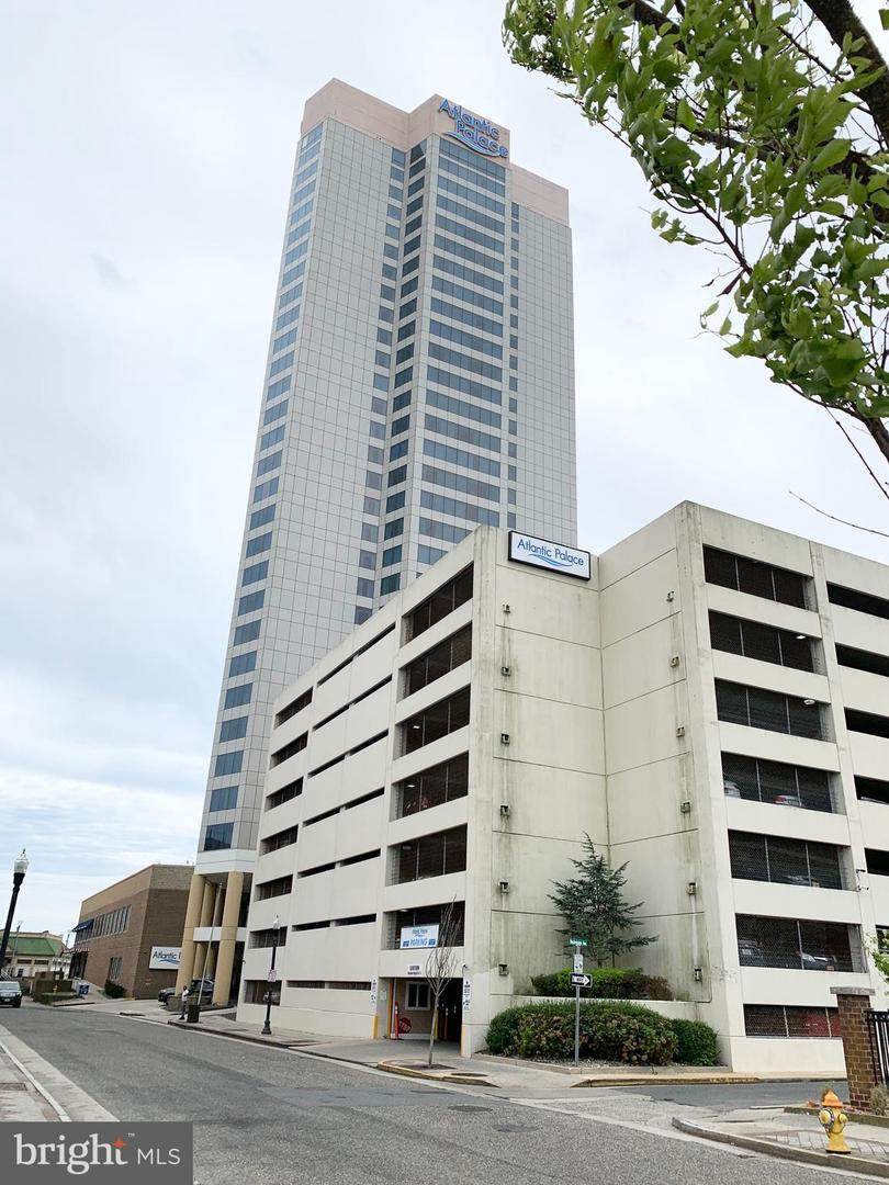 1515 Boardwalk - Photo 1