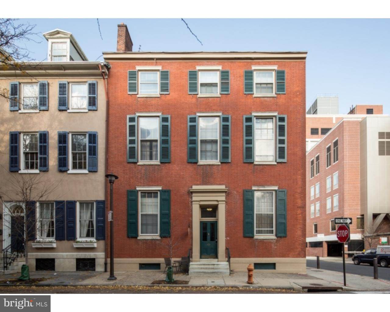 901 Clinton Street - Photo 1