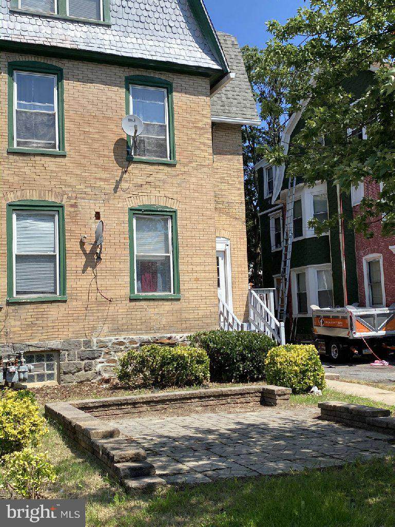 113 Stewart Avenue - Photo 1