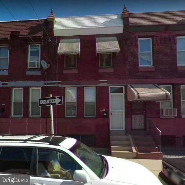 1715 17TH Street - Photo 1
