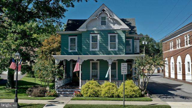 27 West Avenue - Photo 1