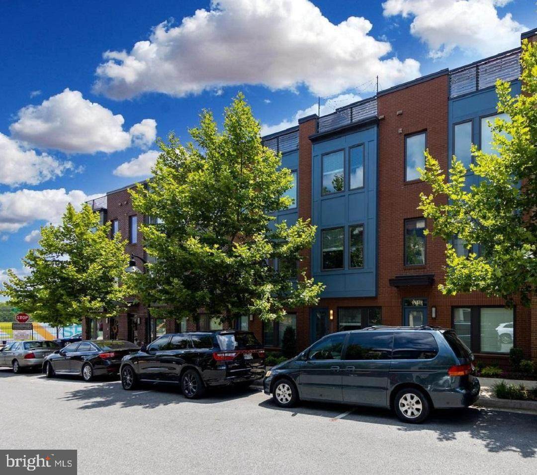 4553 Longfellow Street - Photo 1