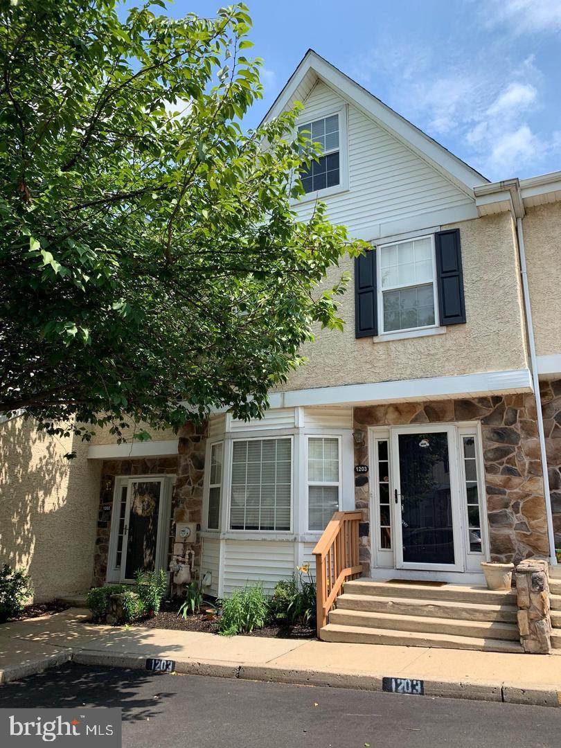 1203 Coventry Pointe Lane - Photo 1