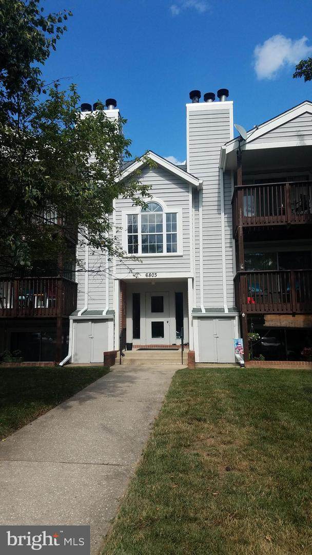 6803 White Water Way - Photo 1