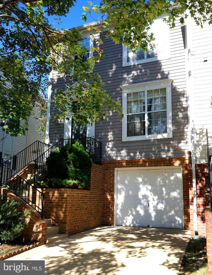 2307 Massanutten Drive - Photo 1