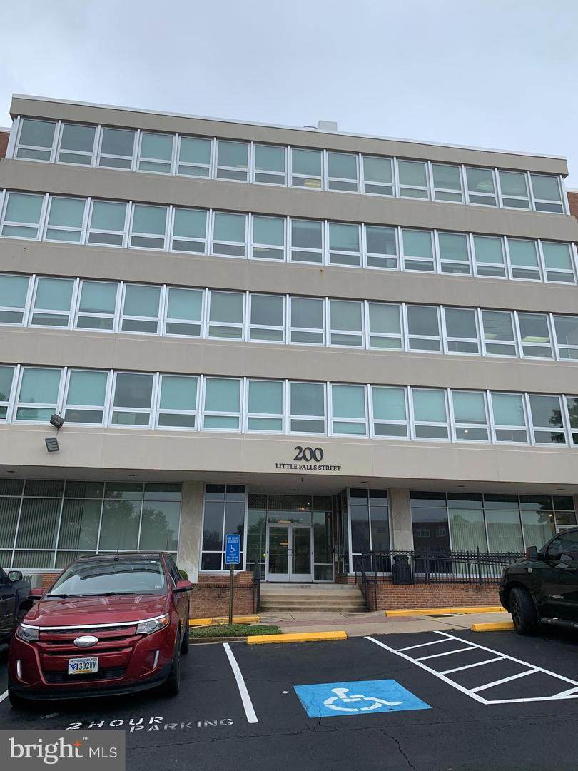 200 Little Falls Street - Photo 1
