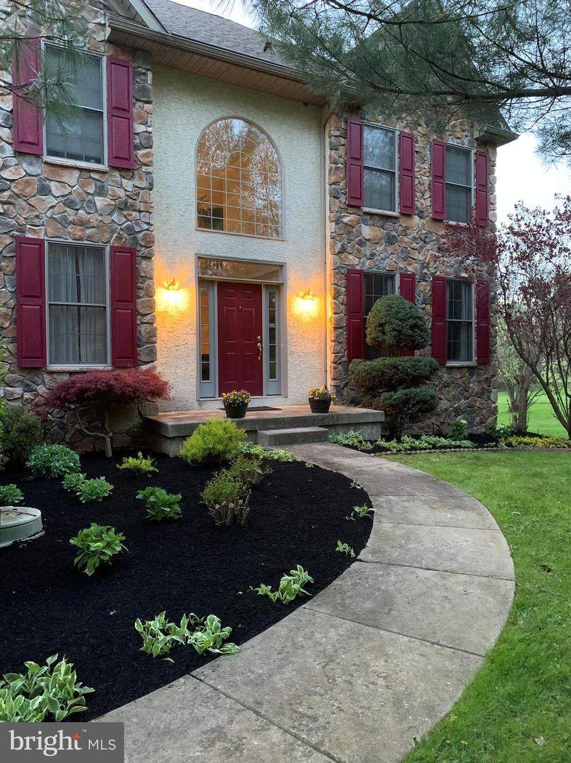 1112 Farm Lane - Photo 1