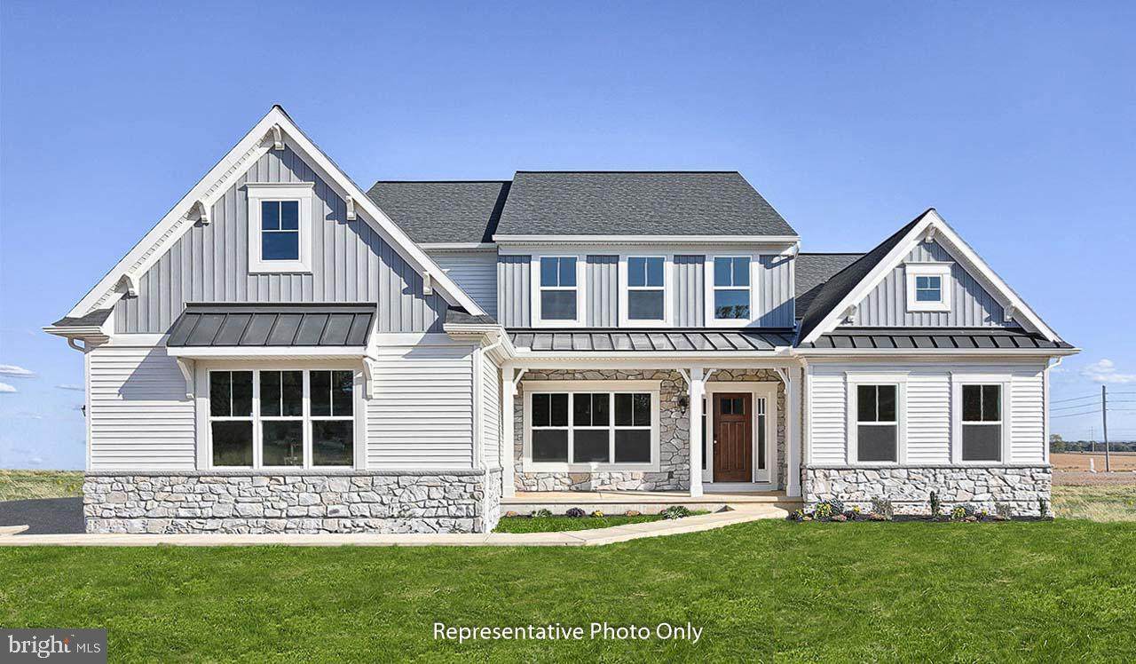 121 Linda Way - Photo 1