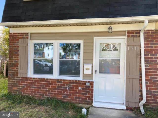 1311 Mantle Street - Photo 1