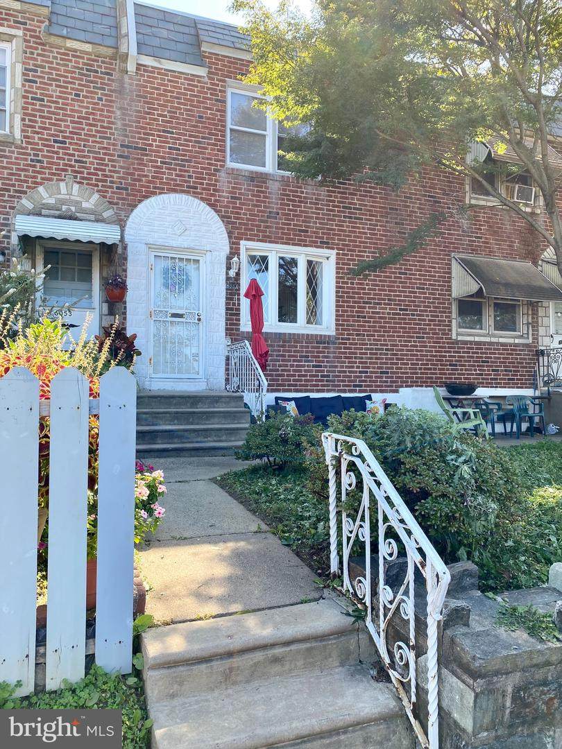 6051 Summerdale Avenue - Photo 1