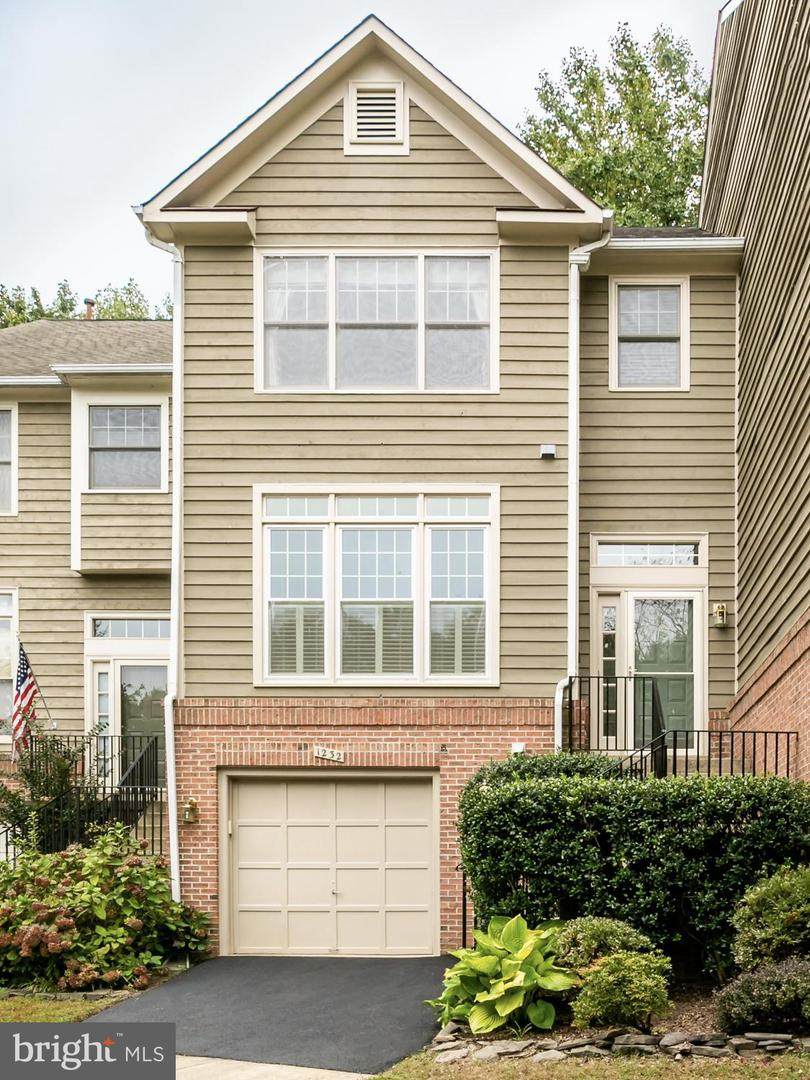 1232 Weatherstone Court - Photo 1