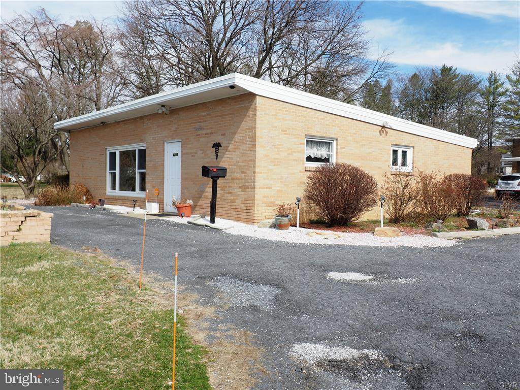 4205 Lehigh Street - Photo 1
