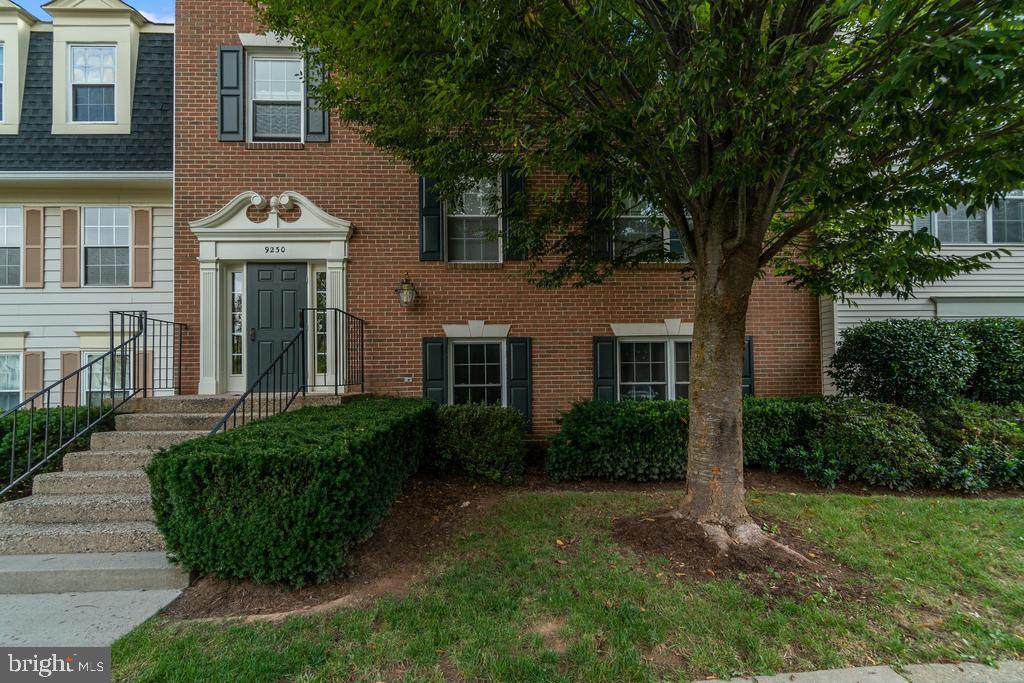9230 Caspian Way - Photo 1