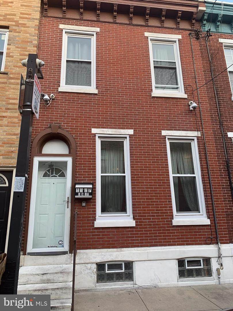 1327 9TH Street - Photo 1