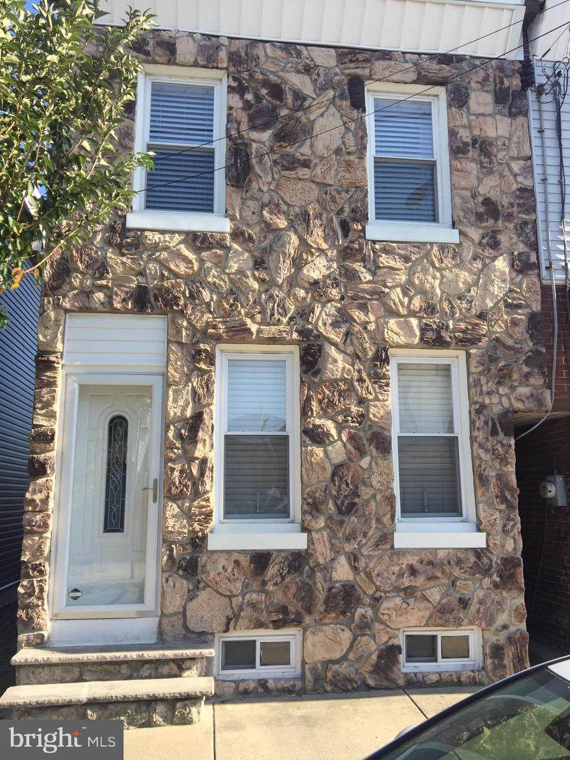 4619 Salmon Street - Photo 1